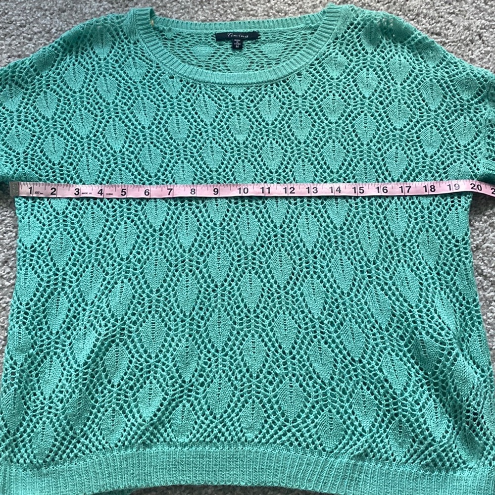 TIMELESS Open Knit Lightweight Crewneck Sea Foam Green Sweater - Picture 3 of 9